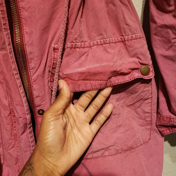 Pink Utility Jacket with Removable Hood by G.H. Bass & Co - Picture 5 of 7